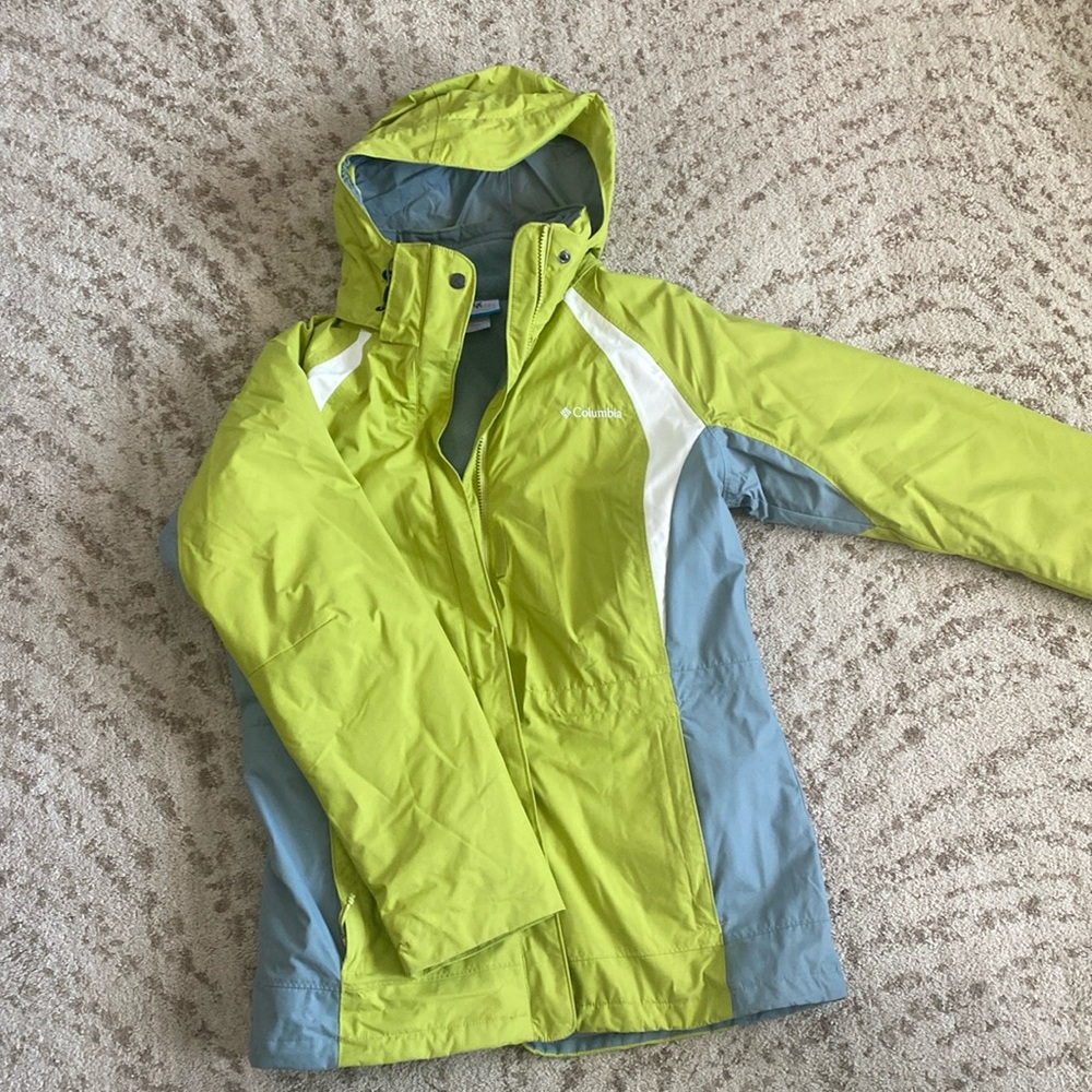Gently used Columbia Ski Coat